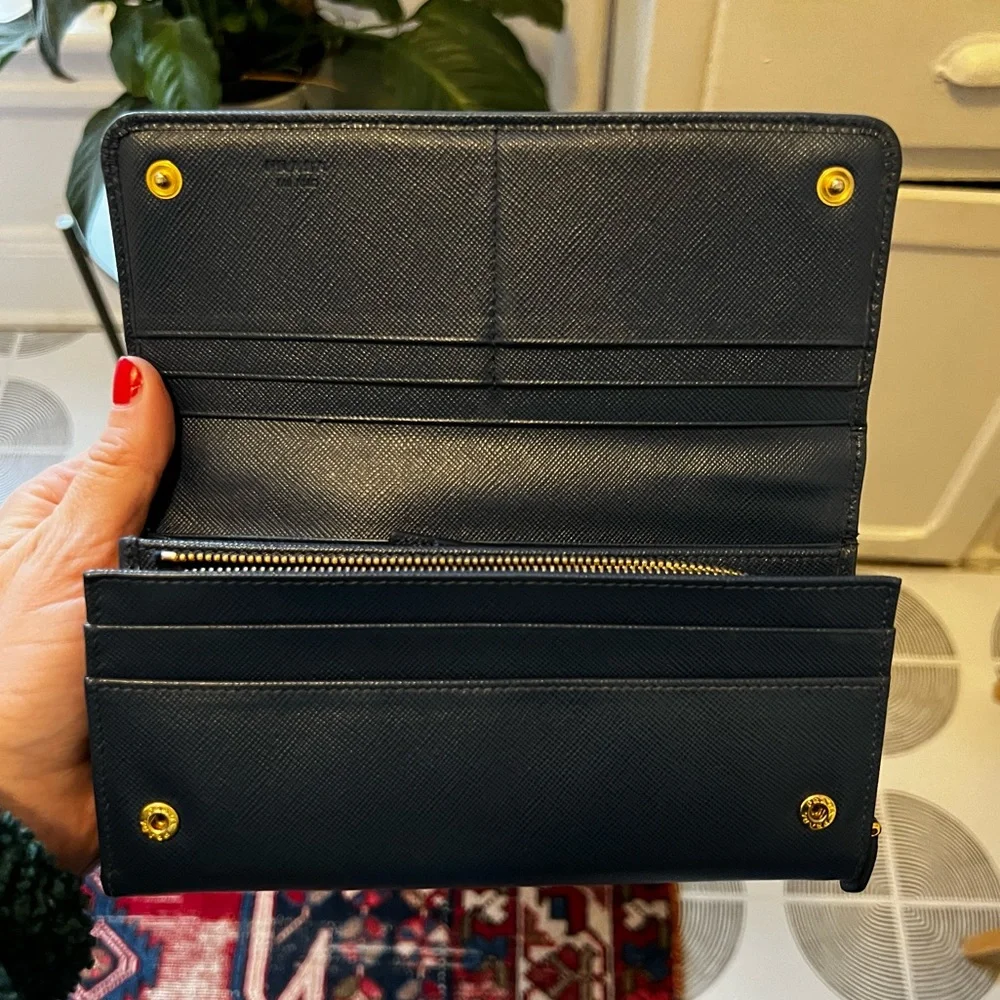 Authentic Prada Continental Wallet with Removable Card Sleeve - Navy Blue - Picture 6 of 13